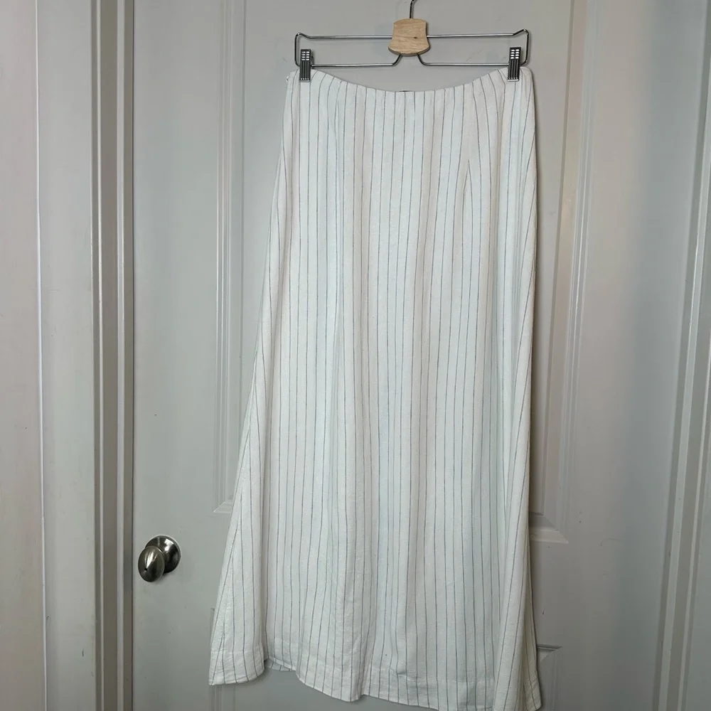 Abercrombie & Fitch Linen Blend Column Pinstripe Maxi Front Slit Skirt, Medium